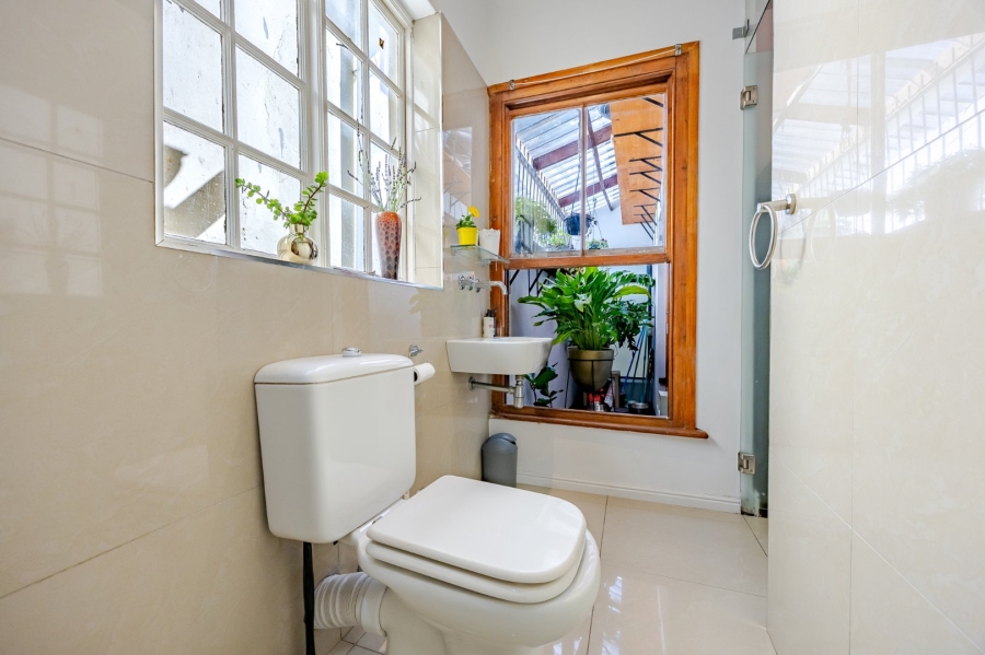 3 Bedroom Property for Sale in Woodstock Western Cape